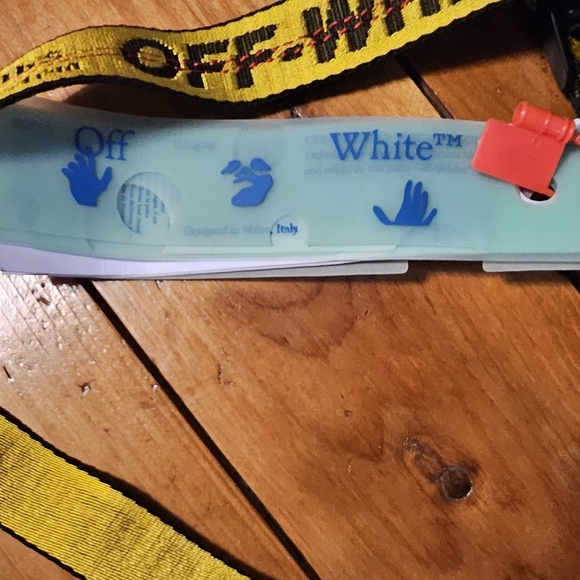 AUTHENTIC OFF-WHITE LONG BELTW/TAGS - Picture 2 of 3